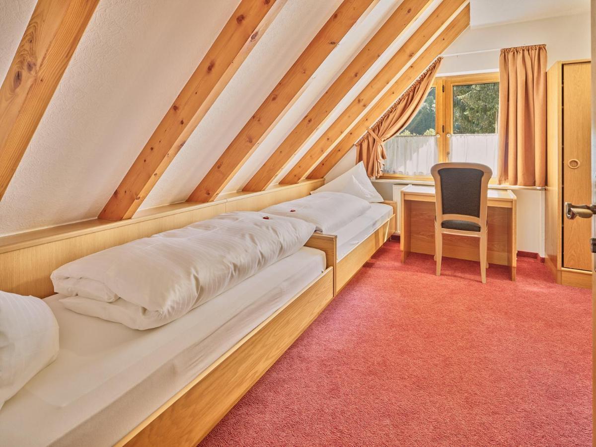 Hotel Garni Cafe Schacher Oberwolfach Buitenkant foto